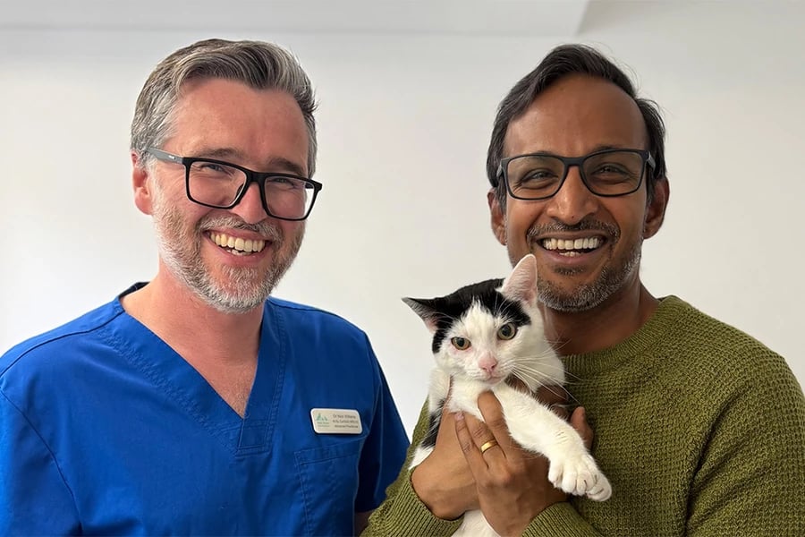 Snowy at her recent check up with her delighted owner and vet Dr Nick Williams © Park House Vets